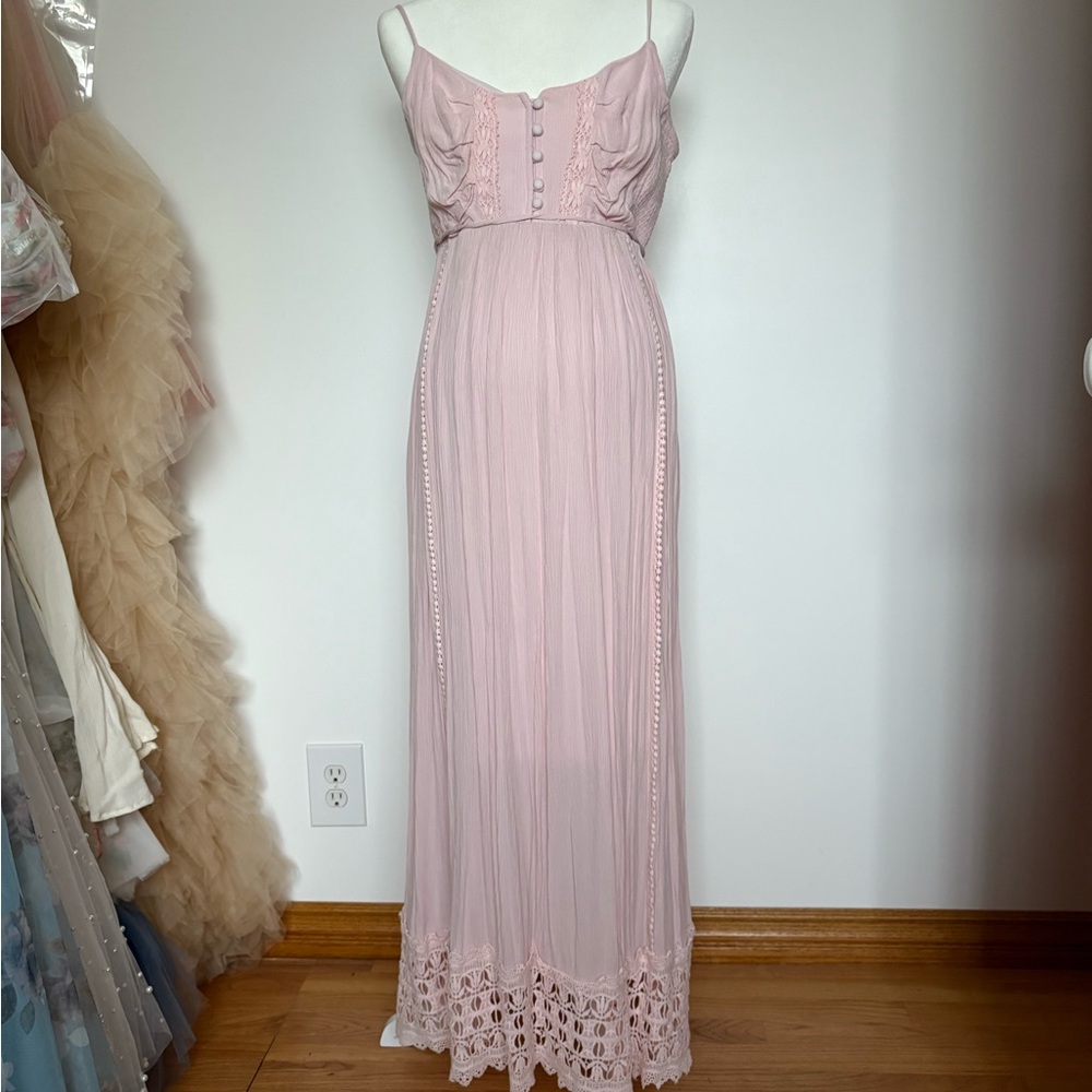 Motherhood Soft Pink Maxi Maternity Dress with Lace Trim